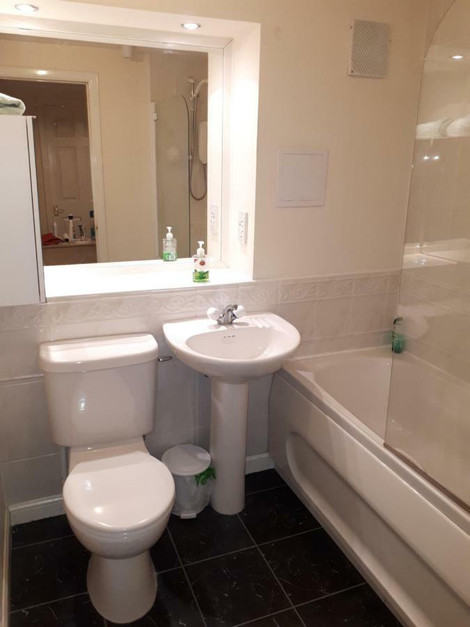 Central & Stylish 3 Bedroom, 2 Bath, Free Parking Единбург Екстер'єр фото