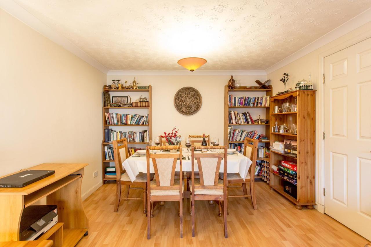 Central & Stylish 3 Bedroom, 2 Bath, Free Parking Единбург Екстер'єр фото