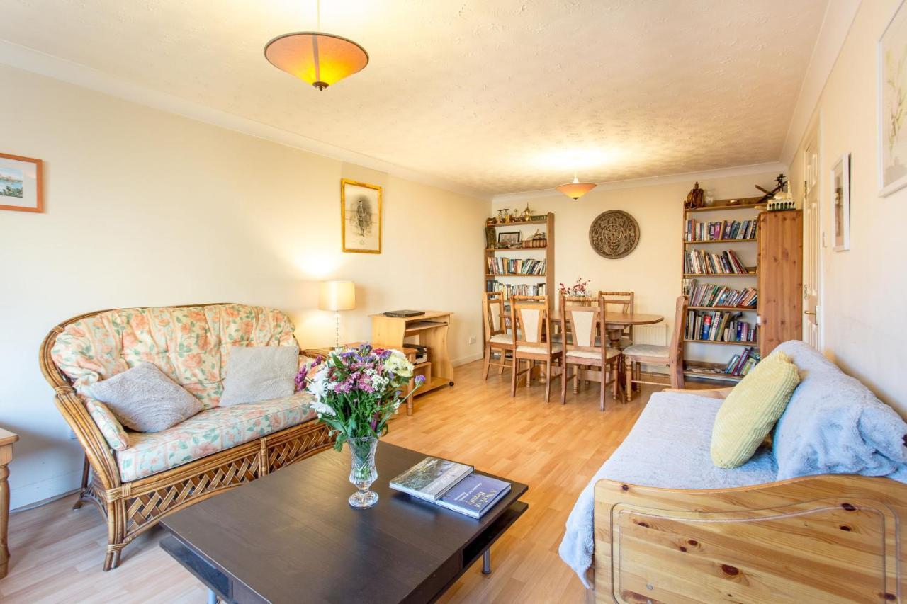 Central & Stylish 3 Bedroom, 2 Bath, Free Parking Единбург Екстер'єр фото